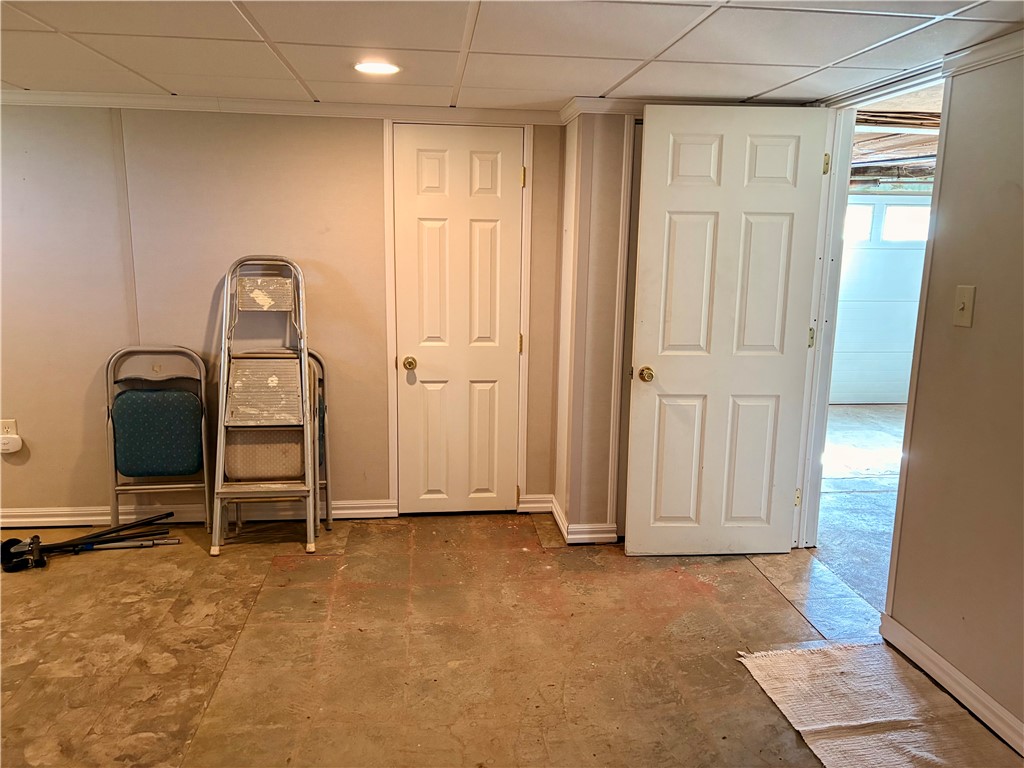 4426 E Barlind Dr, Whitehall, Pennsylvania image 24