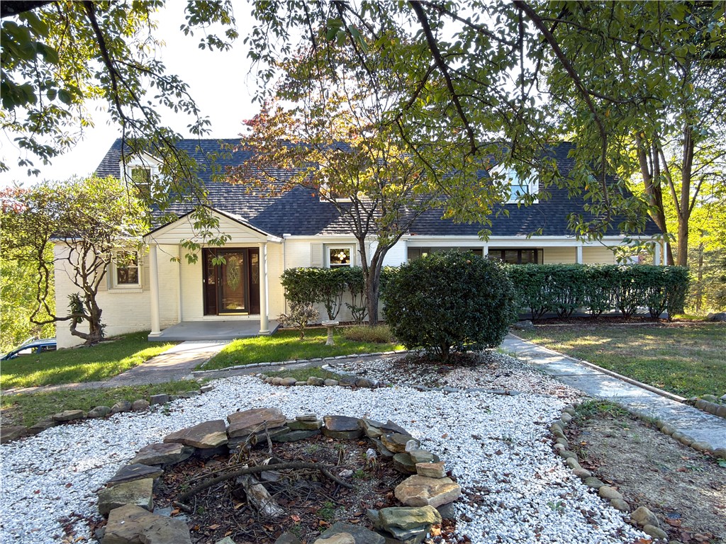 115 Elm Ln