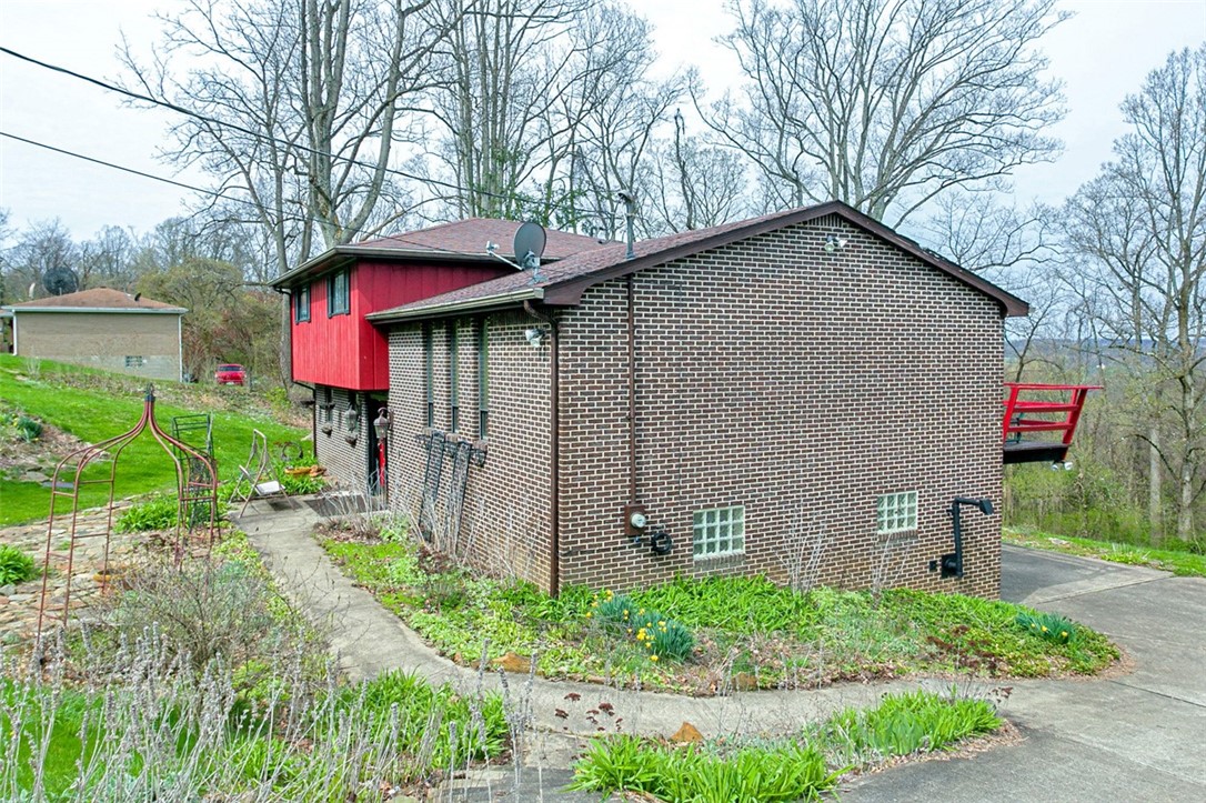 1671 Van Kirk Road Rd, Sutersville, Pennsylvania image 3