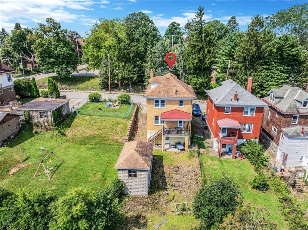 Brentwood, Pennsylvania 15227, United States, 4 Bedrooms Bedrooms, ,2 BathroomsBathrooms,Residential,Contingent,183456