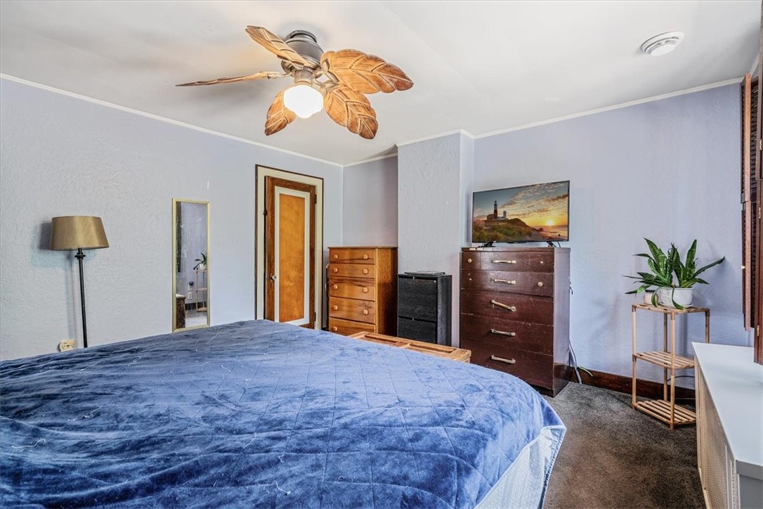 Brentwood, Pennsylvania 15227, United States, 4 Bedrooms Bedrooms, ,2 BathroomsBathrooms,Residential,Contingent,183456