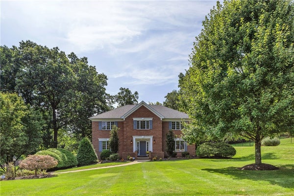 103 SHAG BARK LN, VENETIA, PA 15367 - Image 1d3c80fb7382aaafaf3a15dff0ee159a/1369749768