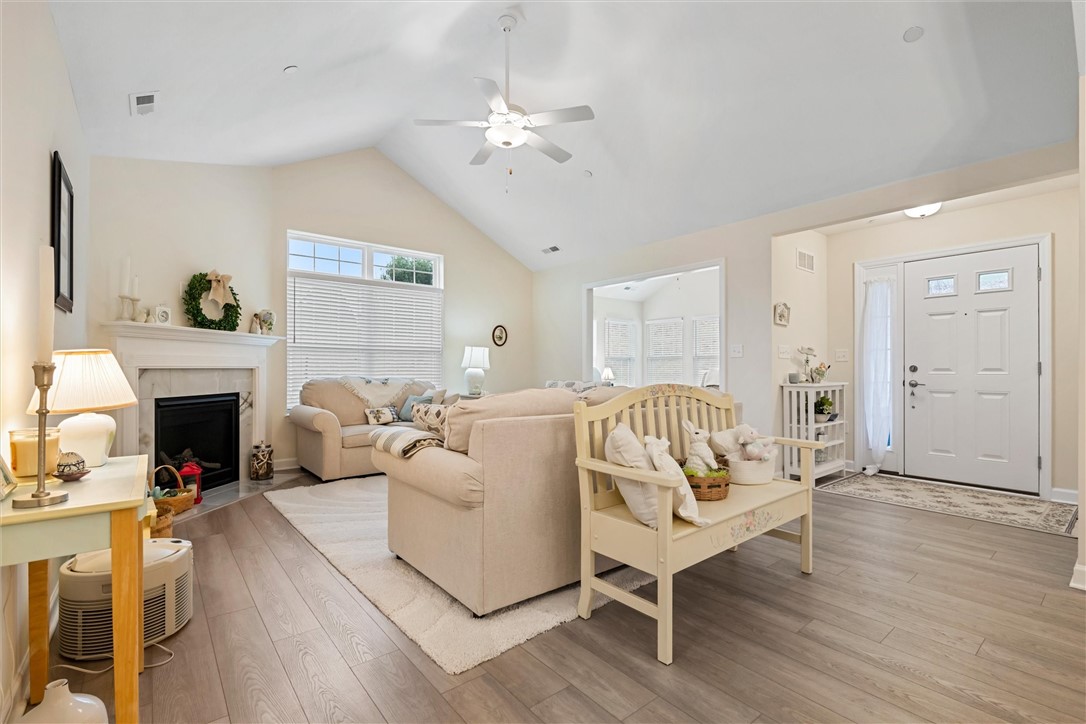1254 Sandy Ridge Dr