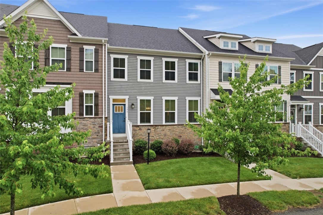 196 Moyer Hill