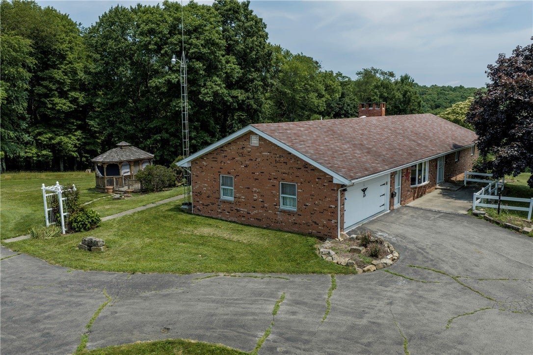 169 Ridge Dr