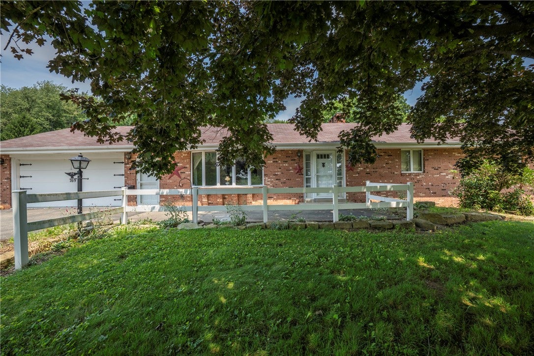 169 Ridge Dr