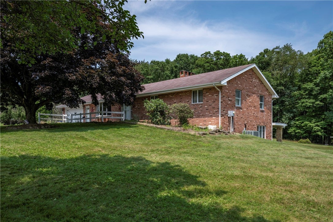 169 Ridge Dr