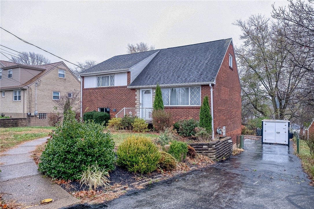 609 Regency Dr Dr, Plum Boro, Indiana image 1
