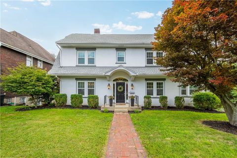 Photo for 403 N Wade Ave