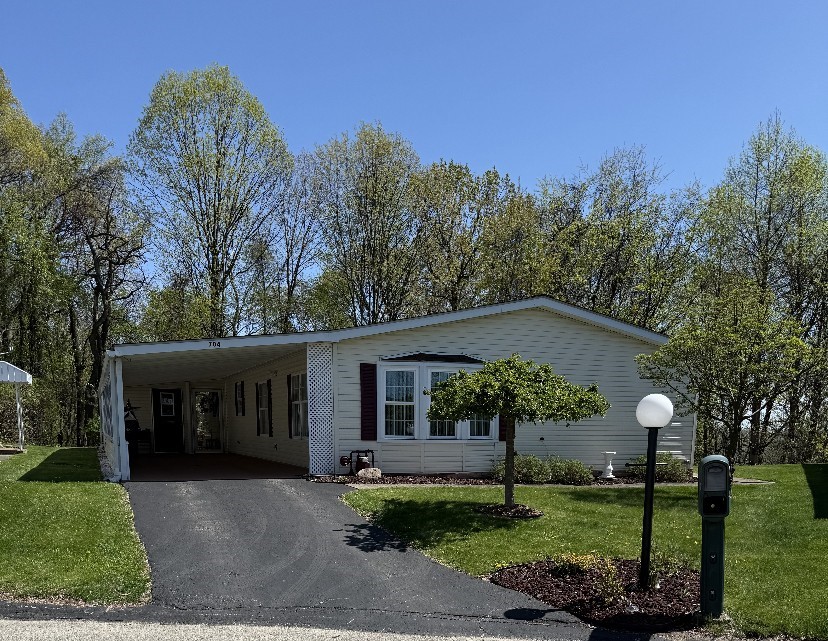 704 Ashley Lane, Murrysville, Pennsylvania image 1