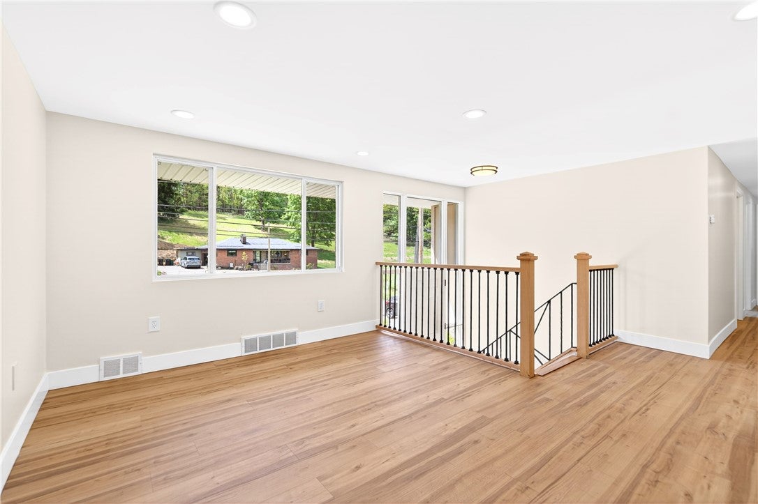 3175 HARTS RUN,
