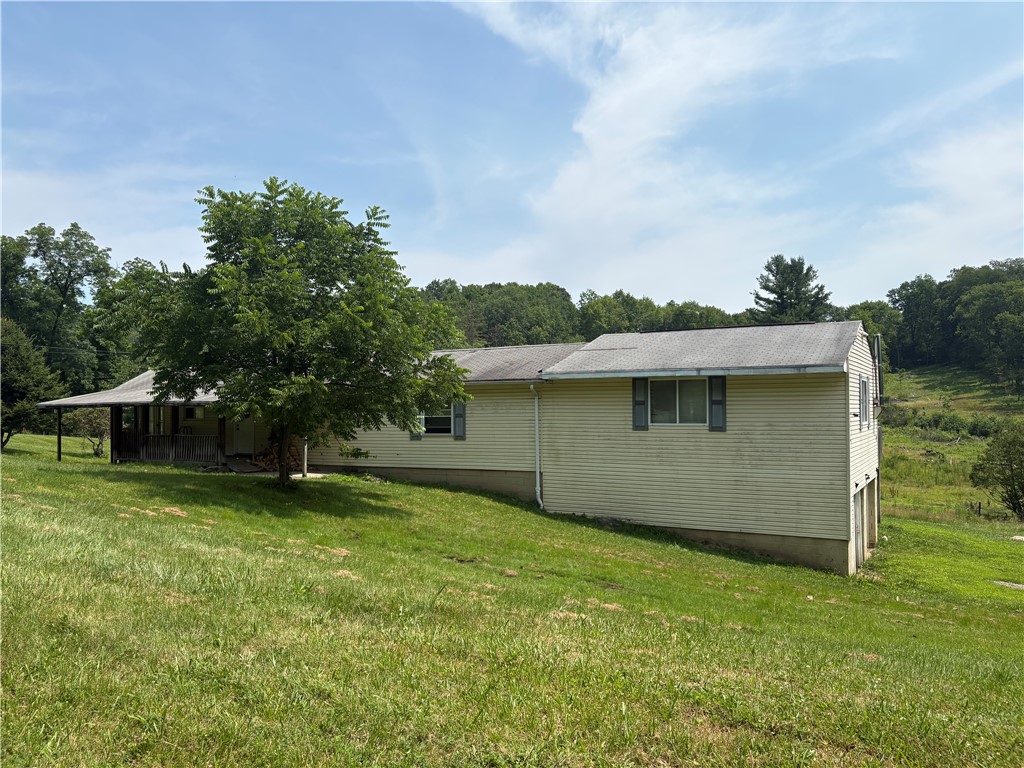 Photo 1 of 17 — 521 Aspen Rd, Fairview Twp, PA 16050