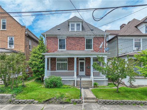 Homes For Sale - 114 Union St St<br/> Uniontown, PA 15401