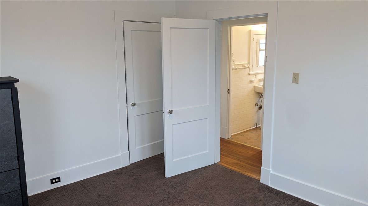 Dormont, Pennsylvania 15216, United States, 2 Bedrooms Bedrooms, ,1 BathroomBathrooms,Residential,Active,143189
