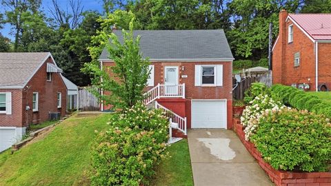 Homes For Sale - 665 Irwin Run Rd<br/> West Mifflin, PA 15122