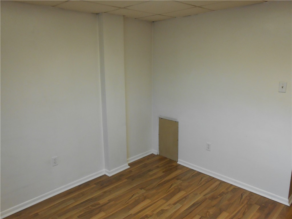 Dravosburg, Pennsylvania 15034, United States, 1 Bedroom Bedrooms, ,1 BathroomBathrooms,Residential,Active,166055