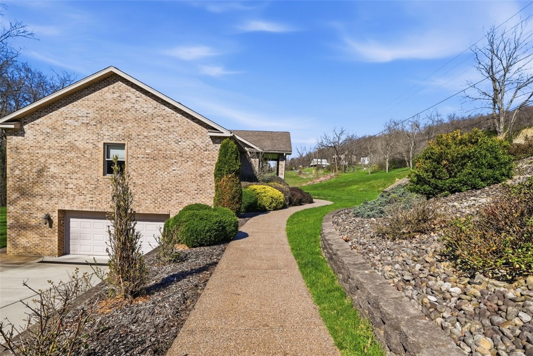 578 Pattison Street Ext