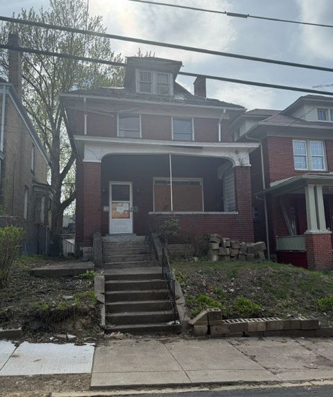Photo of 3137 Landis St, Pittsburgh, PA 15204 (MLS # 1748750)