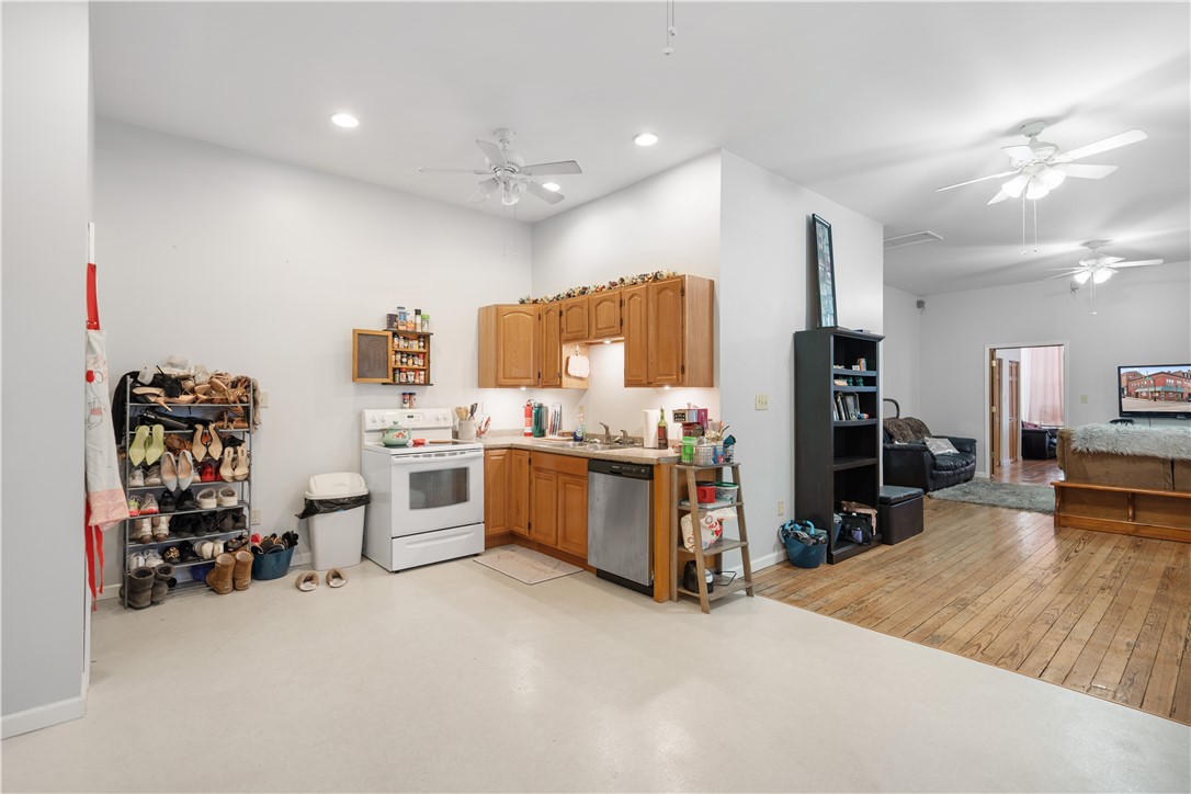 Monongahela City, Pennsylvania 15063, United States, ,Residential,Active,165940