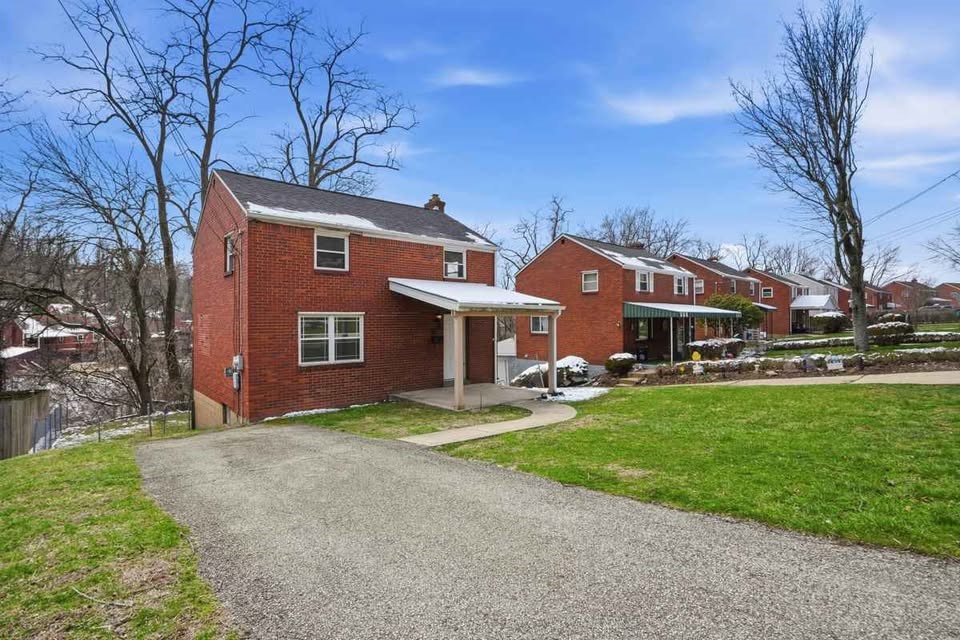 Photo 1 of 20 — 1219 Circle Dr, Braddock Hills, PA 15221