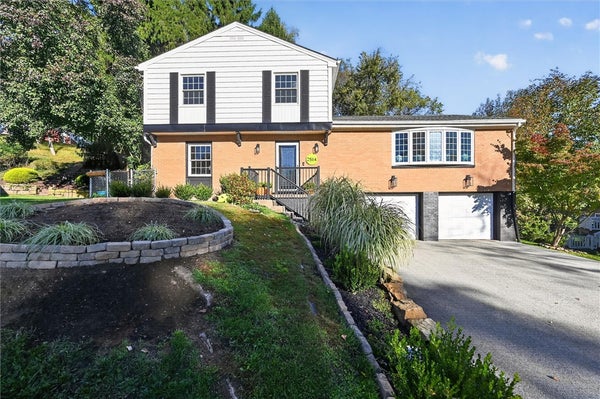 2514 SPRINGWOOD DR, GLENSHAW, PA 15116 - Image 1e3a2ae983eec0c5d4fd10cfb75e6481/224726987