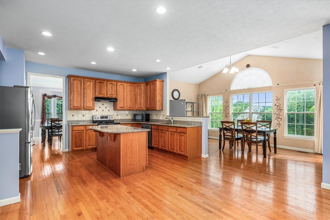 1654 Settlers Dr