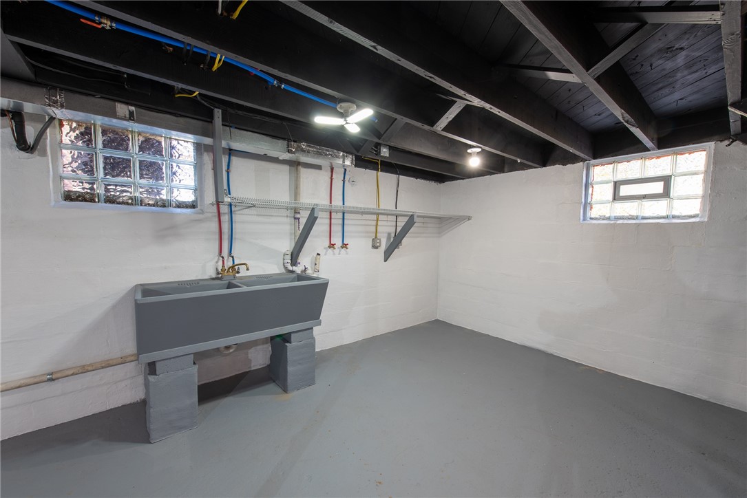 Allegheny Twp - Wml, Pennsylvania 15656, United States, 3 Bedrooms Bedrooms, ,3 BathroomsBathrooms,Residential,Pending,37390