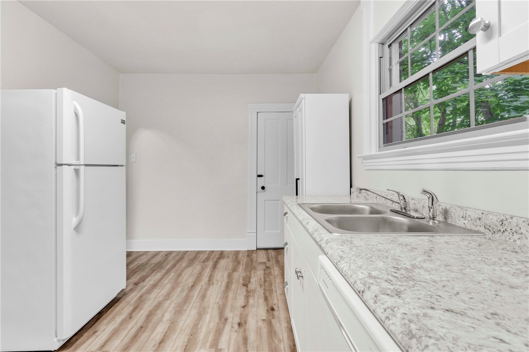 Ellwood City - Law, Pennsylvania 16117, United States, 2 Bedrooms Bedrooms, ,2 BathroomsBathrooms,Residential,Active,139931