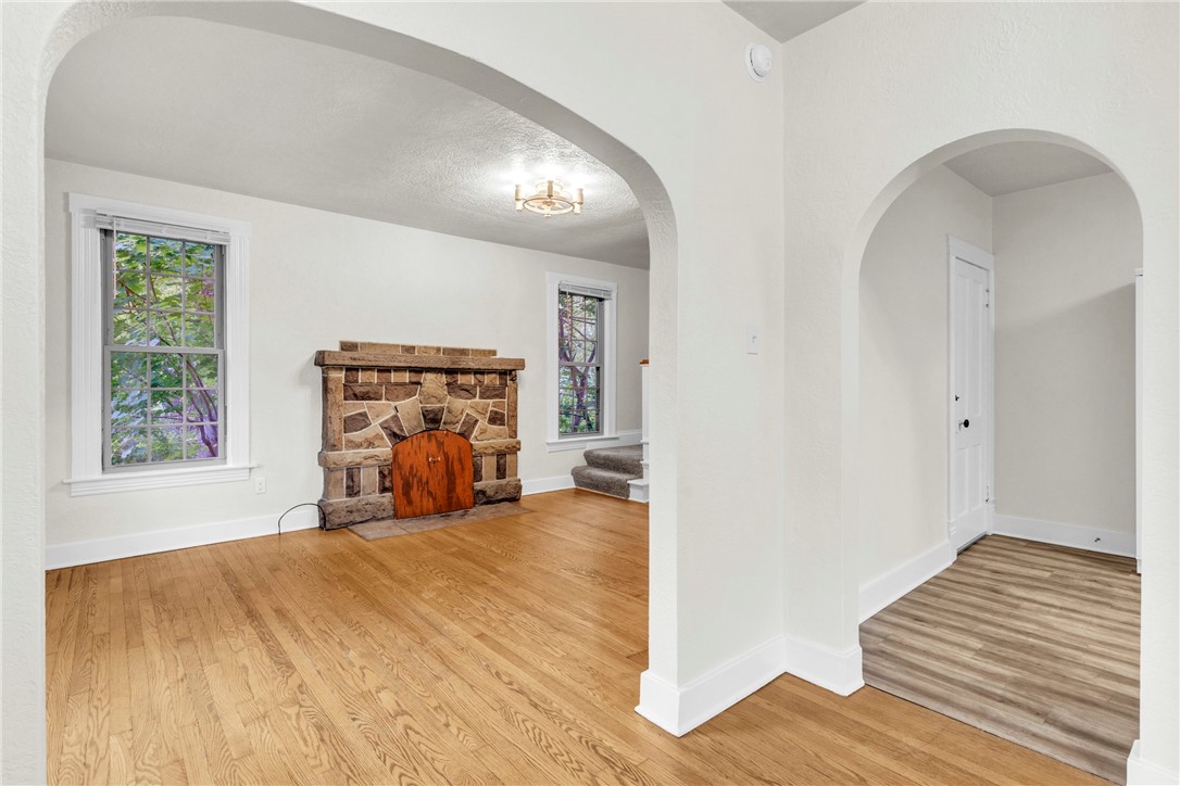 Ellwood City - Law, Pennsylvania 16117, United States, 2 Bedrooms Bedrooms, ,2 BathroomsBathrooms,Residential,Active,139931