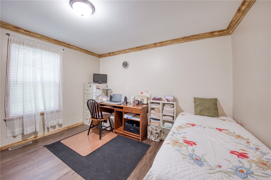 Sewickley Twp, Pennsylvania 15637, United States, 3 Bedrooms Bedrooms, ,2 BathroomsBathrooms,Residential,Active,182523