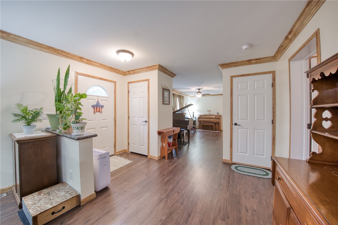 Sewickley Twp, Pennsylvania 15637, United States, 3 Bedrooms Bedrooms, ,2 BathroomsBathrooms,Residential,Active,182523