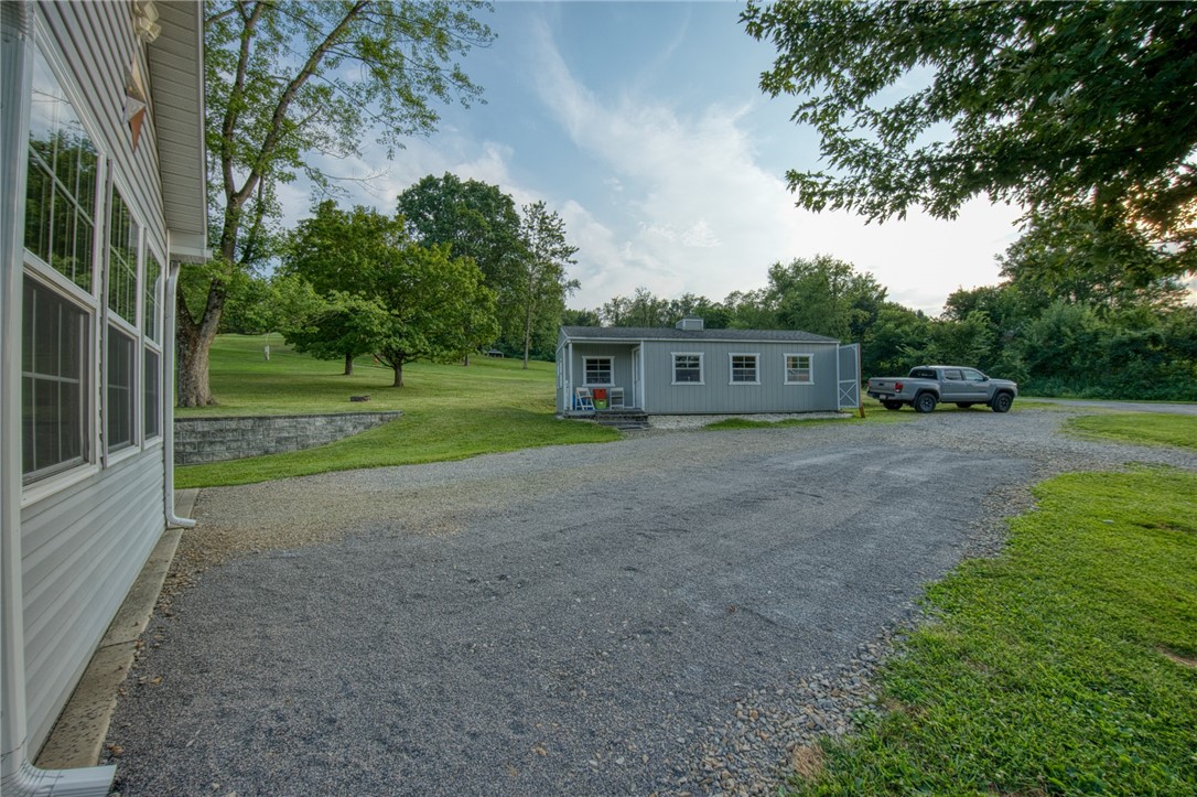 Sewickley Twp, Pennsylvania 15637, United States, 3 Bedrooms Bedrooms, ,2 BathroomsBathrooms,Residential,Active,182523
