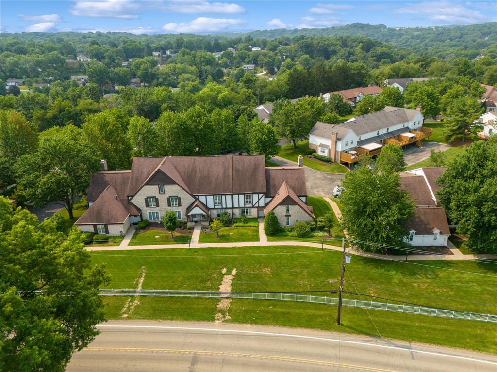 1772 Foxcroft Lane 105