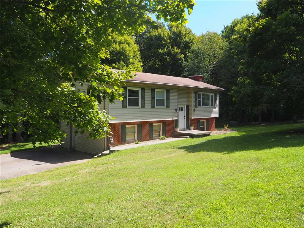 Venango Twp, Pennsylvania 16040, United States, 3 Bedrooms Bedrooms, ,2 BathroomsBathrooms,Residential,Active,188763