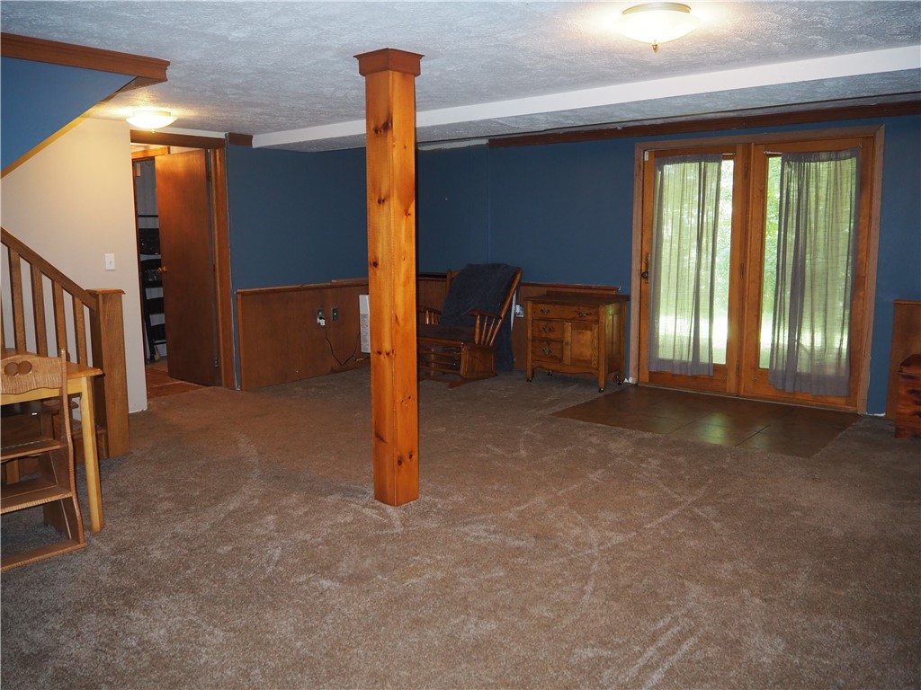 Venango Twp, Pennsylvania 16040, United States, 3 Bedrooms Bedrooms, ,2 BathroomsBathrooms,Residential,Active,188763