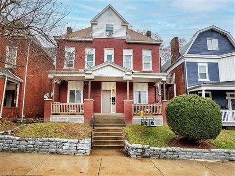 Photo of 5409 Wellesley Ave #3, Pittsburgh, PA 15206 (MLS # 1723483)