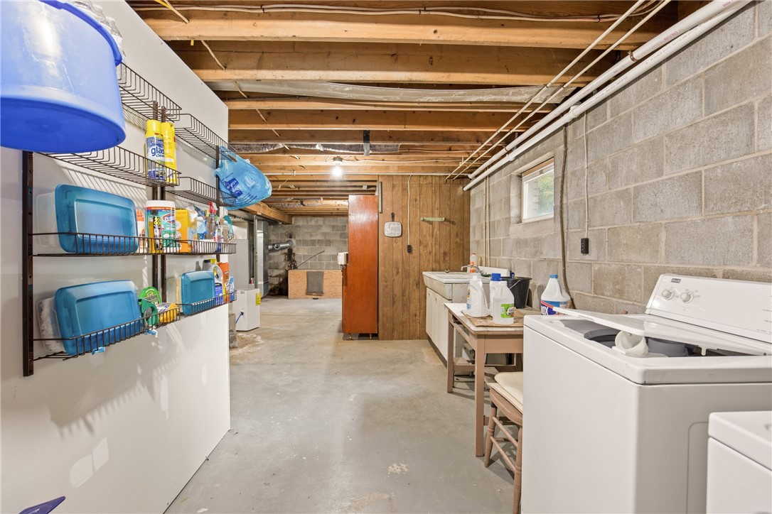 Upper Turkeyfoot Twp, Pennsylvania 15551, United States, 3 Bedrooms Bedrooms, ,2 BathroomsBathrooms,Residential,Pending,186698