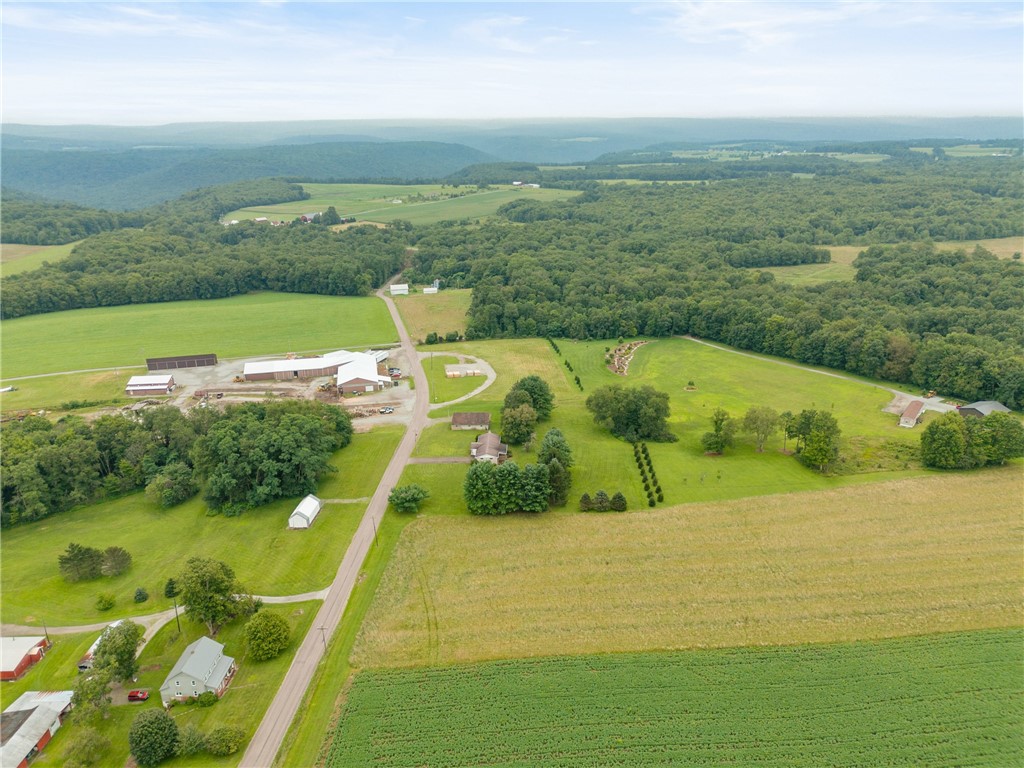 Upper Turkeyfoot Twp, Pennsylvania 15551, United States, 3 Bedrooms Bedrooms, ,2 BathroomsBathrooms,Residential,Pending,186698