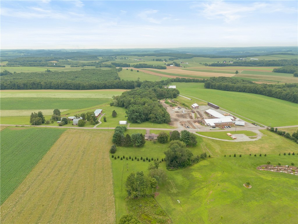 Upper Turkeyfoot Twp, Pennsylvania 15551, United States, 3 Bedrooms Bedrooms, ,2 BathroomsBathrooms,Residential,Pending,186698