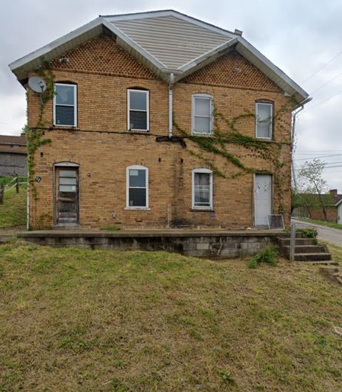 98 5th St Marianna Boro PA 15345