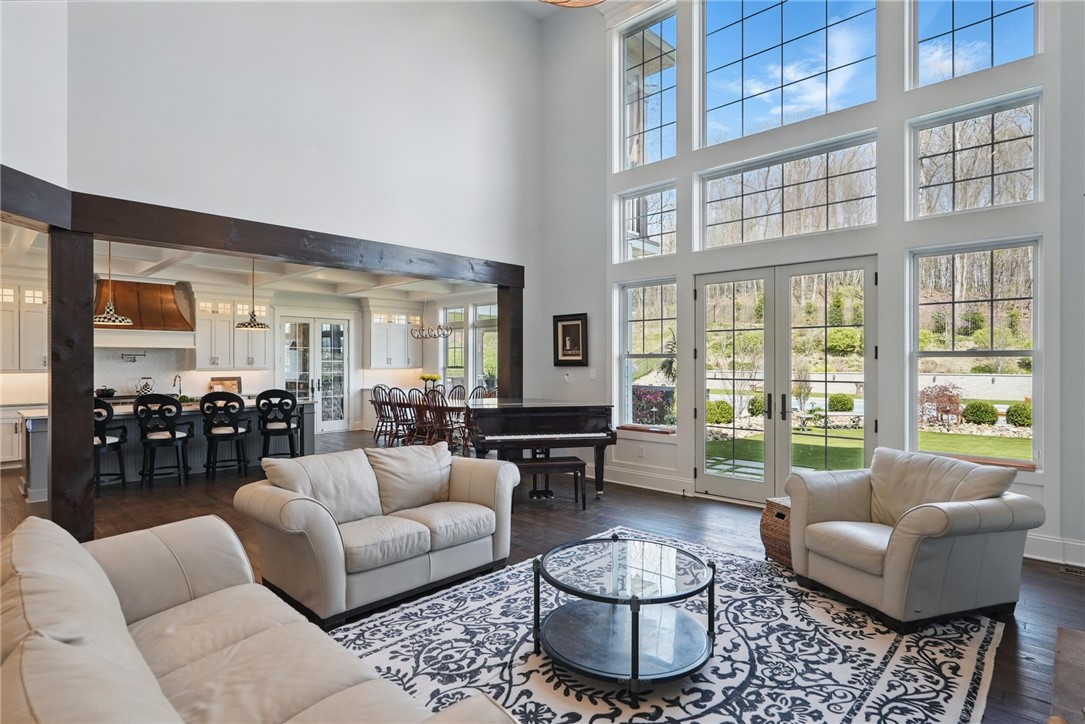 Cranberry Twp, Pennsylvania 16066, United States, 6 Bedrooms Bedrooms, ,6 BathroomsBathrooms,Residential,Active,116284