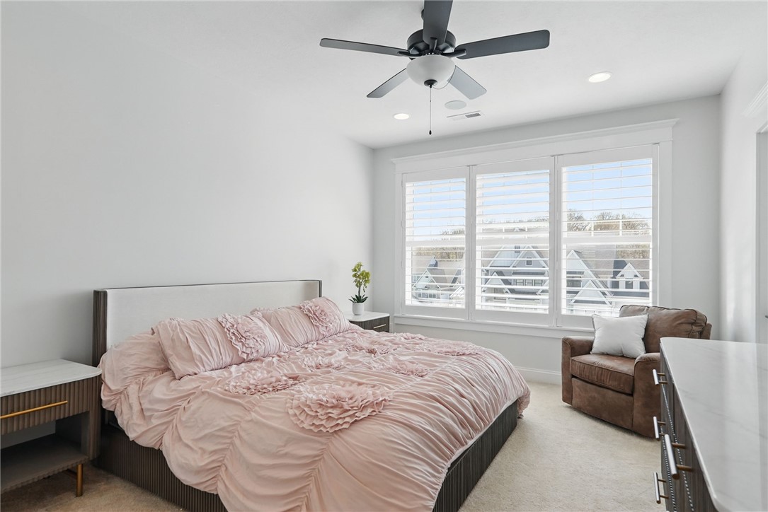 Cranberry Twp, Pennsylvania 16066, United States, 6 Bedrooms Bedrooms, ,6 BathroomsBathrooms,Residential,Active,116284