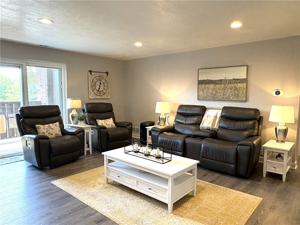 101 Woodstone Lane 21