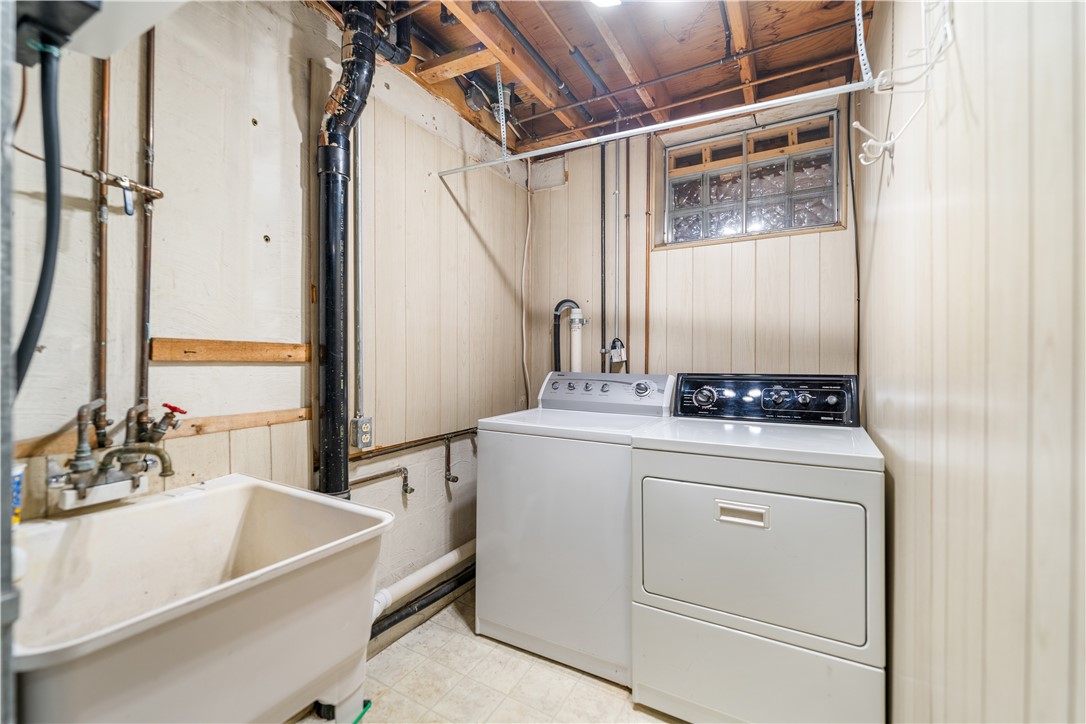 Hopewell Twp - Bea, Pennsylvania 15001, United States, 3 Bedrooms Bedrooms, ,2 BathroomsBathrooms,Residential,Pending,31061