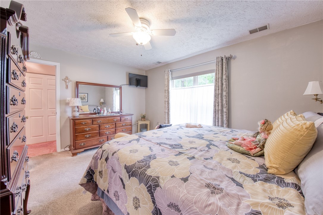 1420 Greenbriar Dr Dr, South Park, Pennsylvania image 17