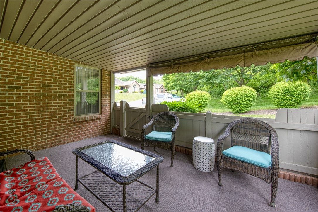 1420 Greenbriar Dr Dr, South Park, Pennsylvania image 3