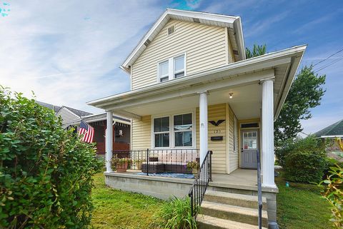 Photo of 120 E Coffee St, Uniontown, PA 15401 (MLS # 1729042)