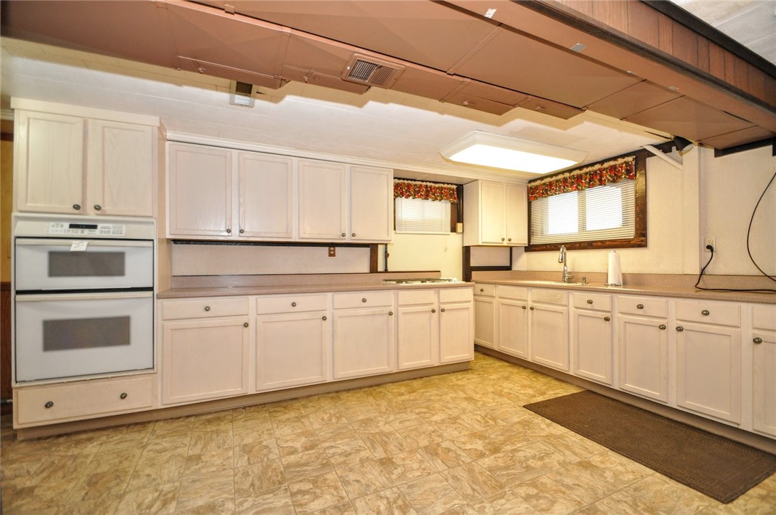 908 Marion St St, New Eagle, Pennsylvania image 32