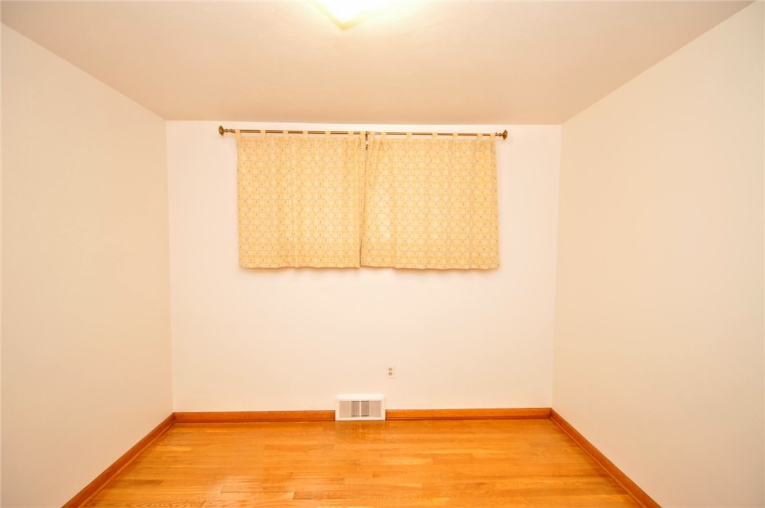 908 Marion St St, New Eagle, Pennsylvania image 28