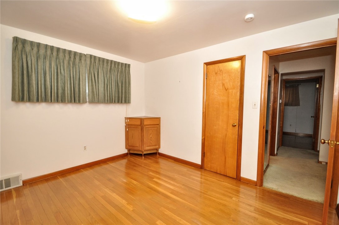 908 Marion St St, New Eagle, Pennsylvania image 26
